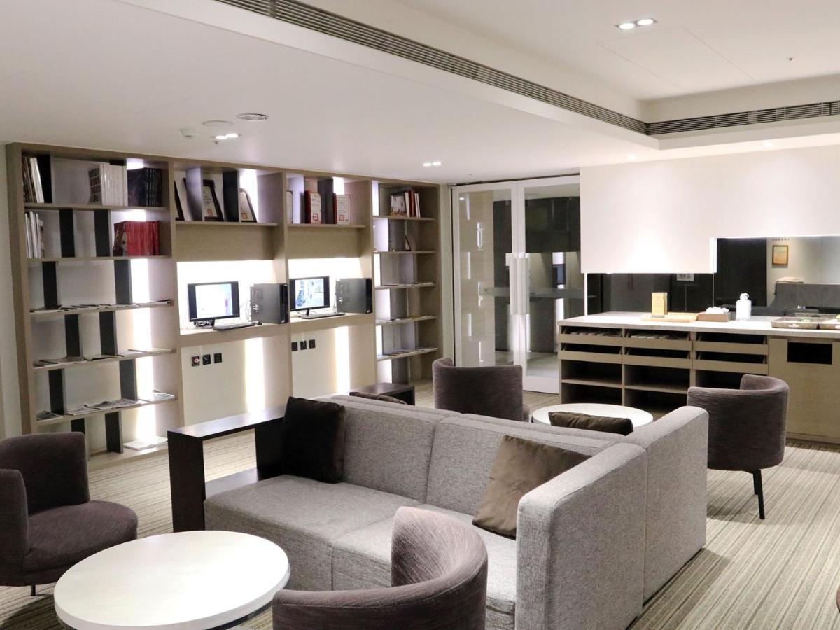Hsin Hotel Chiayi City Exterior photo The lounge at the airport