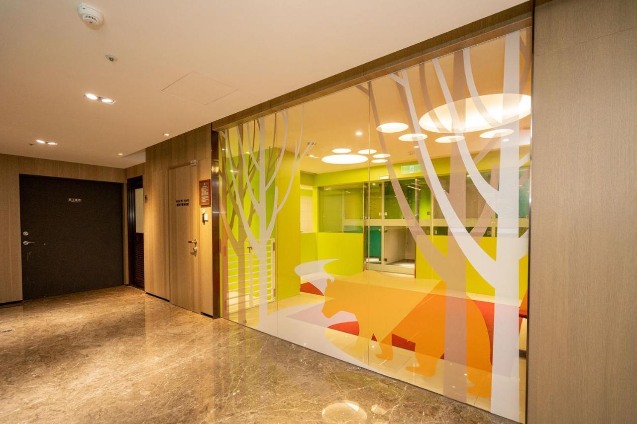 Hsin Hotel Chiayi City Exterior photo The interior of the hotel