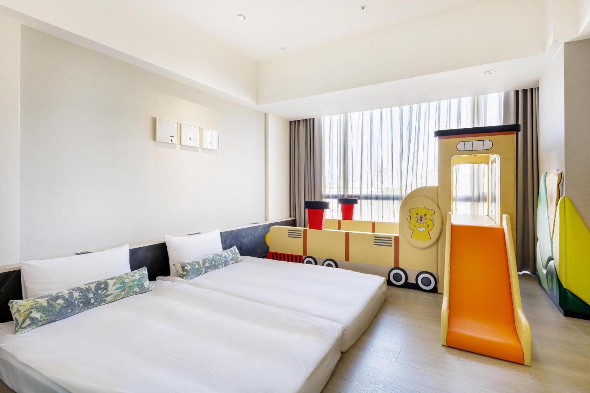 Hsin Hotel Chiayi City Exterior photo