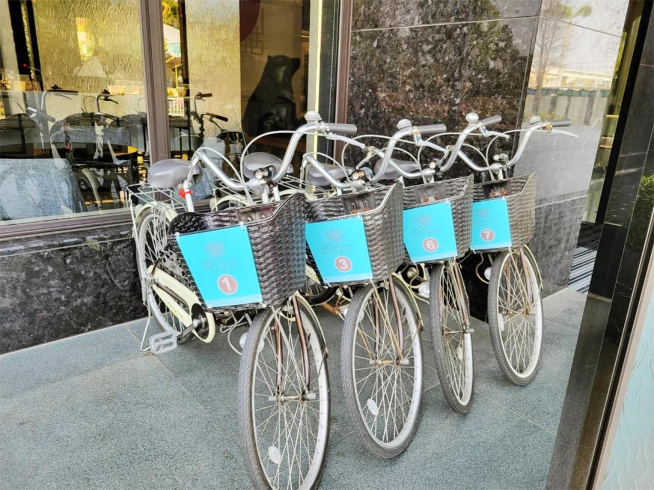 Hsin Hotel Chiayi City Exterior photo Bicycle sharing system in China